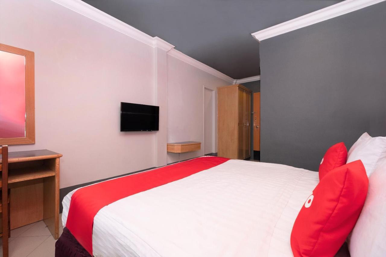โอโย 90050 วี โฮเทล Hotel เตลุคอินทัน ภายนอก รูปภาพ